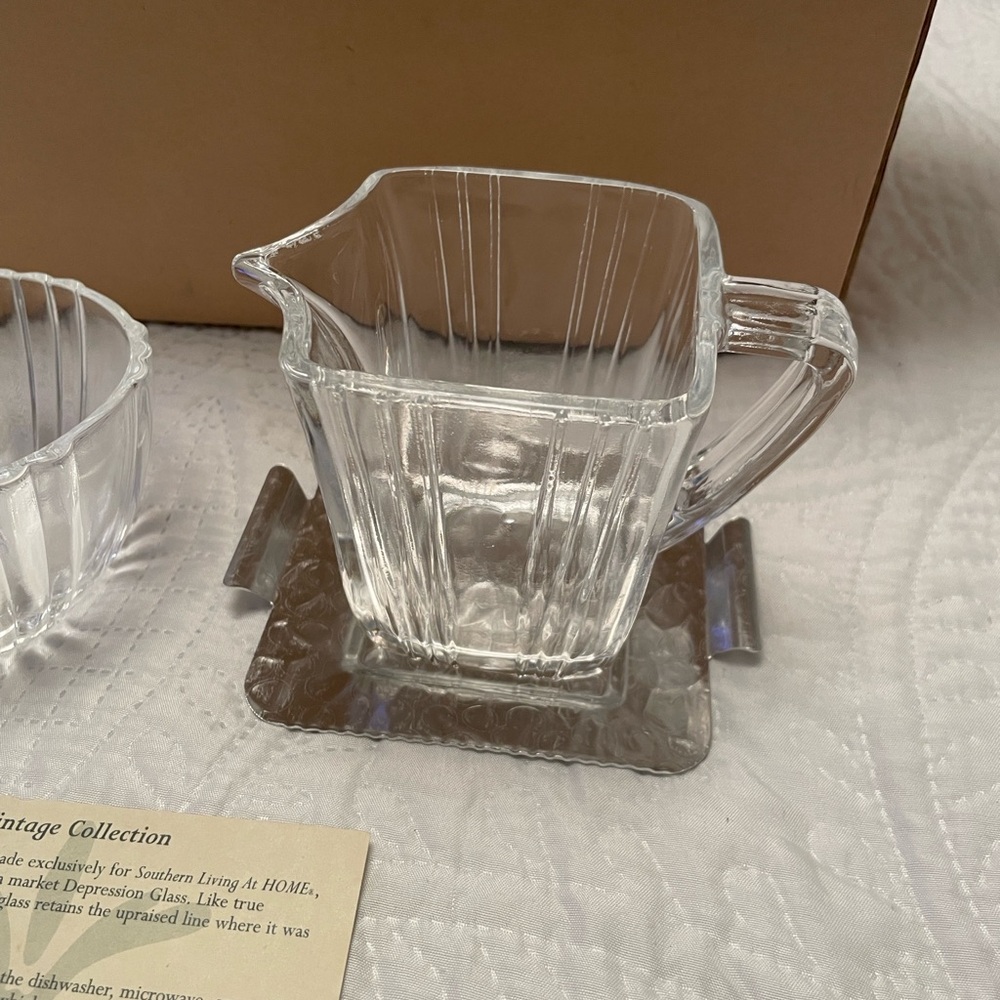 NIB Southern Living at Home Vintage Collection Creamer & Sugar Set #40514 - Picture 8 of 17